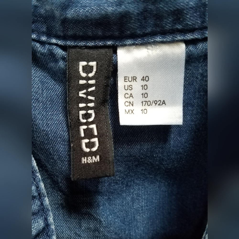 Divided by H&M chambray jacket/bouse 10 - Picture 4 of 4